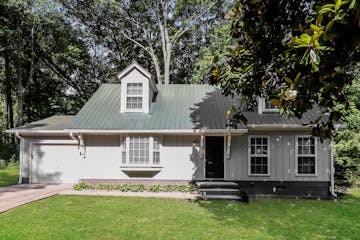 4123 HAZEL NUT DR GAINESVILLE, GA 30507